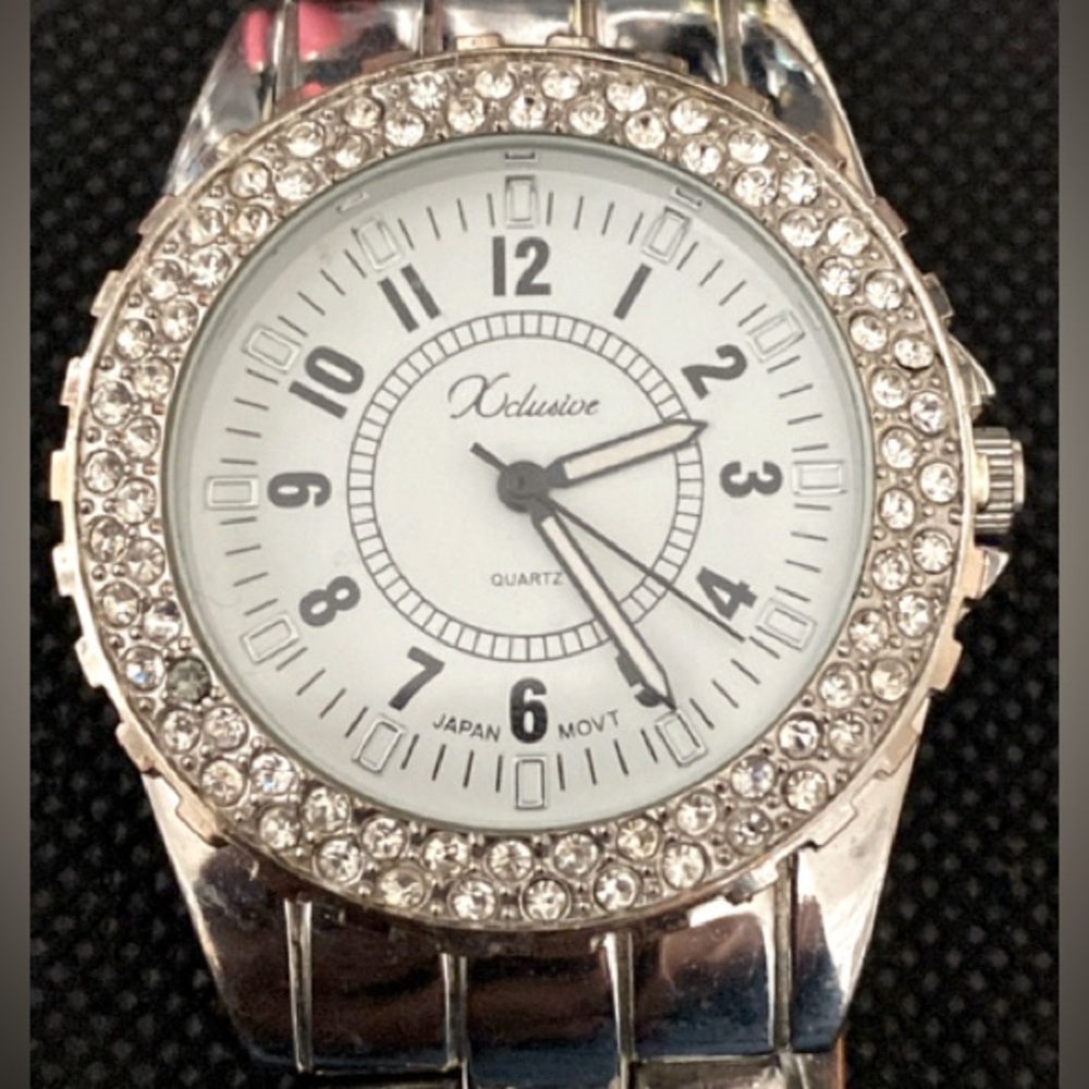 Vintage Xclusive Stainless Steel band with Rhinestone face - used